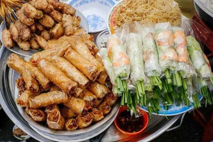 Chuyên gia Hotspot Matrix phân tích: Các nhà khoa học phân tích và marketing video